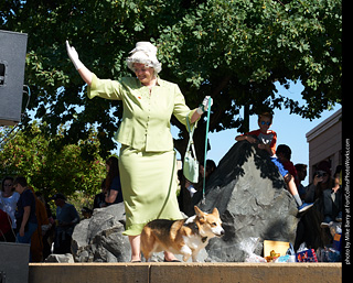 Tour de Corgi - Costume Contest