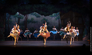 Giselle by Canyon Concert Ballet