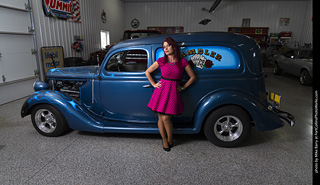 Car Cuties Pinup Shoot