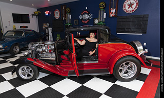 Car Cuties Pinup Shoot