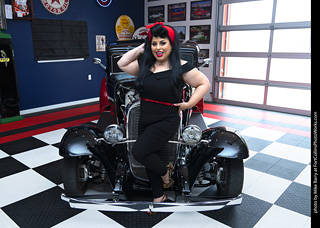 Car Cuties Pinup Shoot