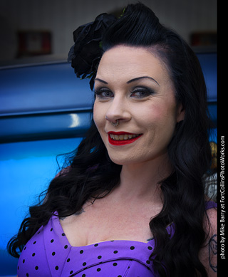 Car Cuties Pinup Shoot