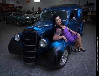 Car Cuties Pinup Shoot