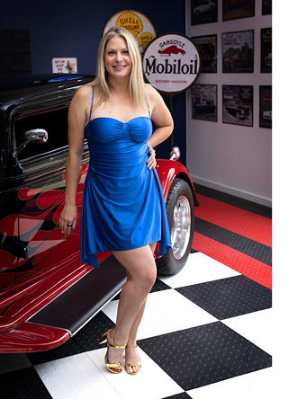 Car Cuties Pinup Shoot