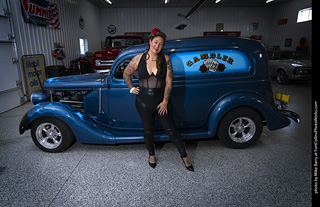 Car Cuties Pinup Shoot
