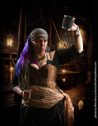 Jennifer dark pirate shoot