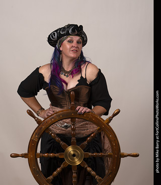 Jennifer light pirate shoot